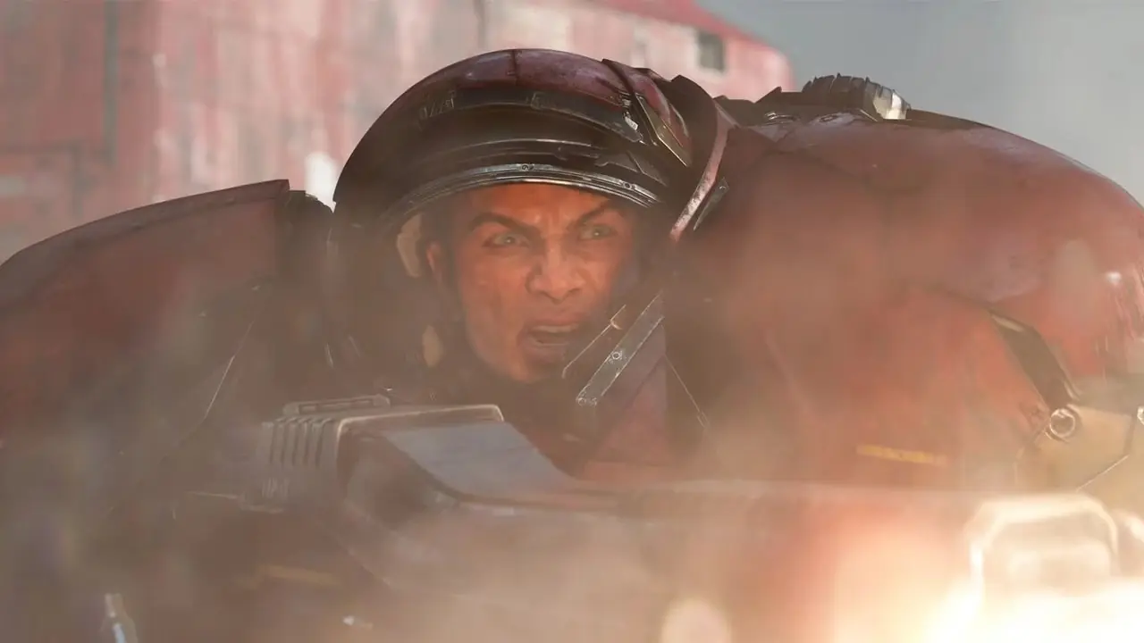 Armadura de StarCraft Space Marine frente al arte de Anthem y Concord