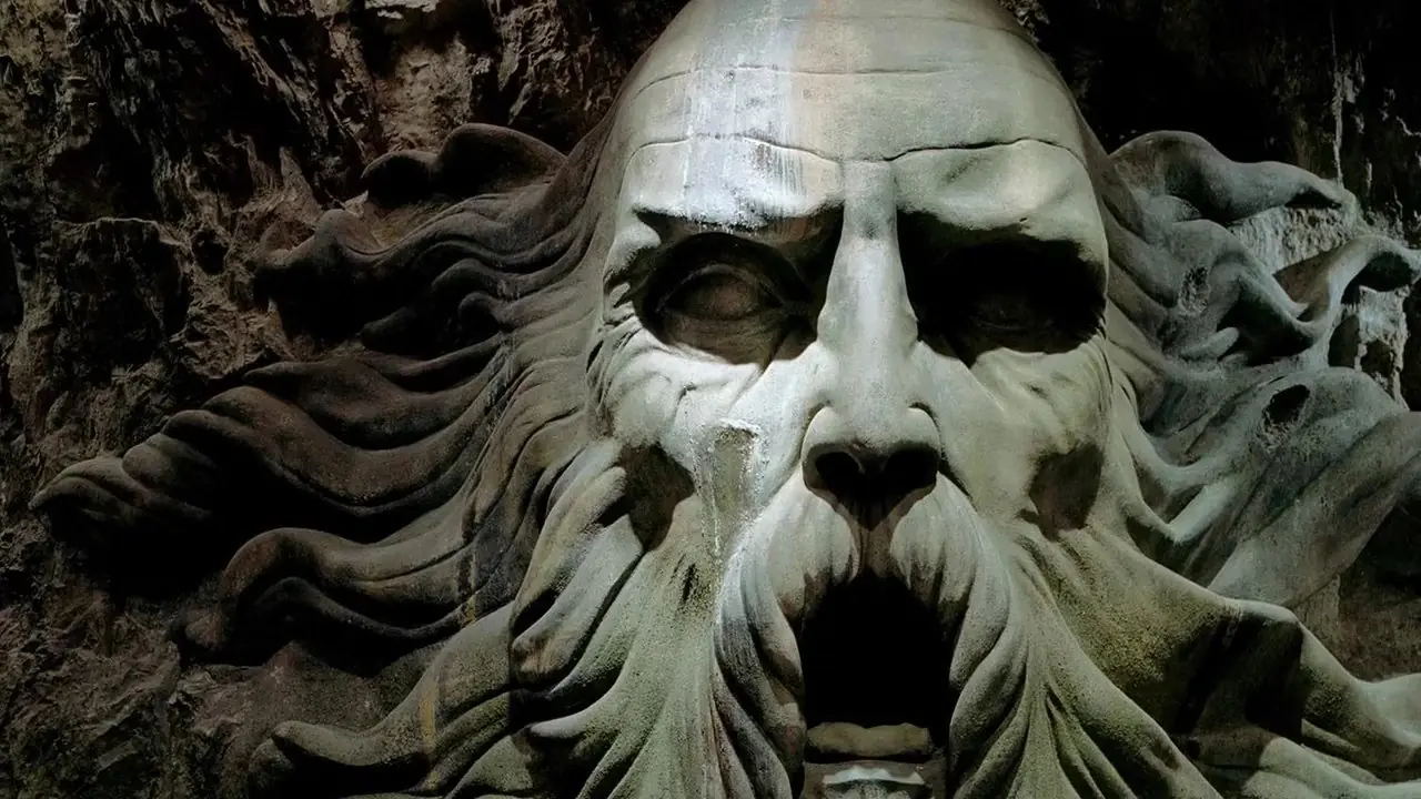 Salazar Slytherin-Statue in Harry Potter Salazar Slytherin-Statue in Harry Potter