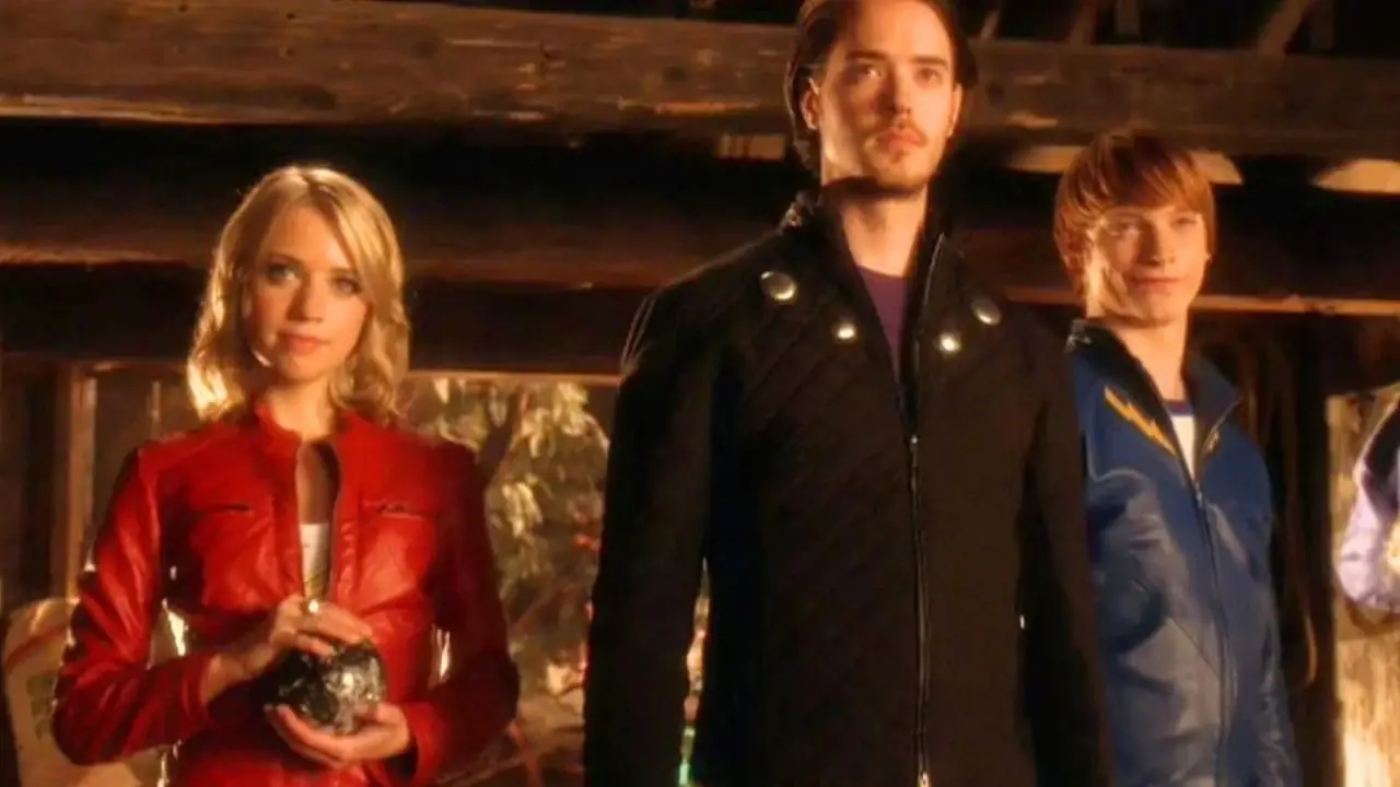 Legión de superhéroes en Smallville Legión de superhéroes en Smallville