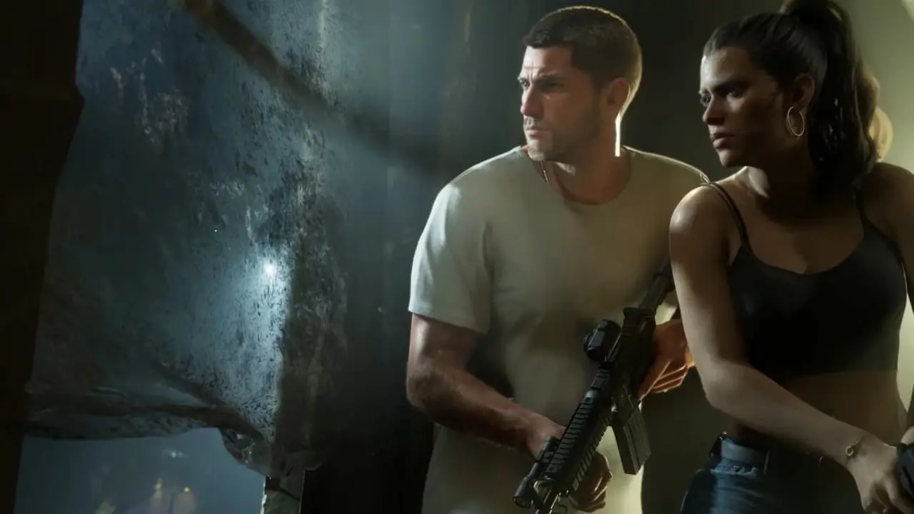 Brian Heder apontando com raiva para um motorista enquanto segura uma pilha de papéis em GTA 6.