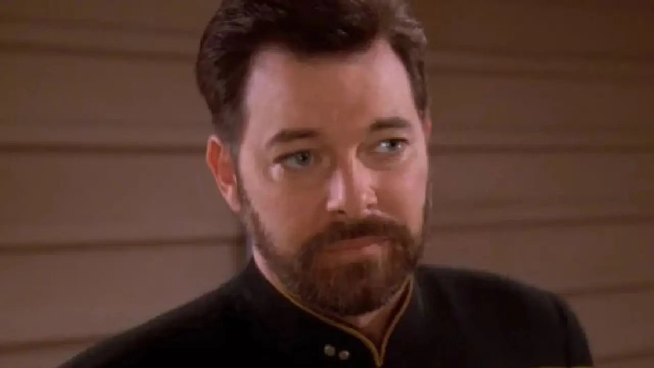 Saavik in einer eisigen Umgebung in Star Trek III