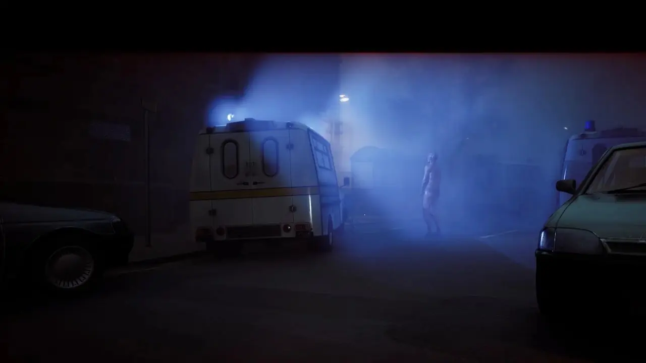Der Protagonist von Silent Hill Townfall blickt auf sein Telefon